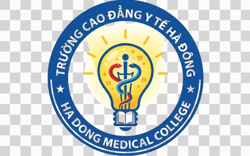 Logo Cao đẳng Y tế Hà Đông kết hợp hình ảnh bóng đèn ý tưởng
